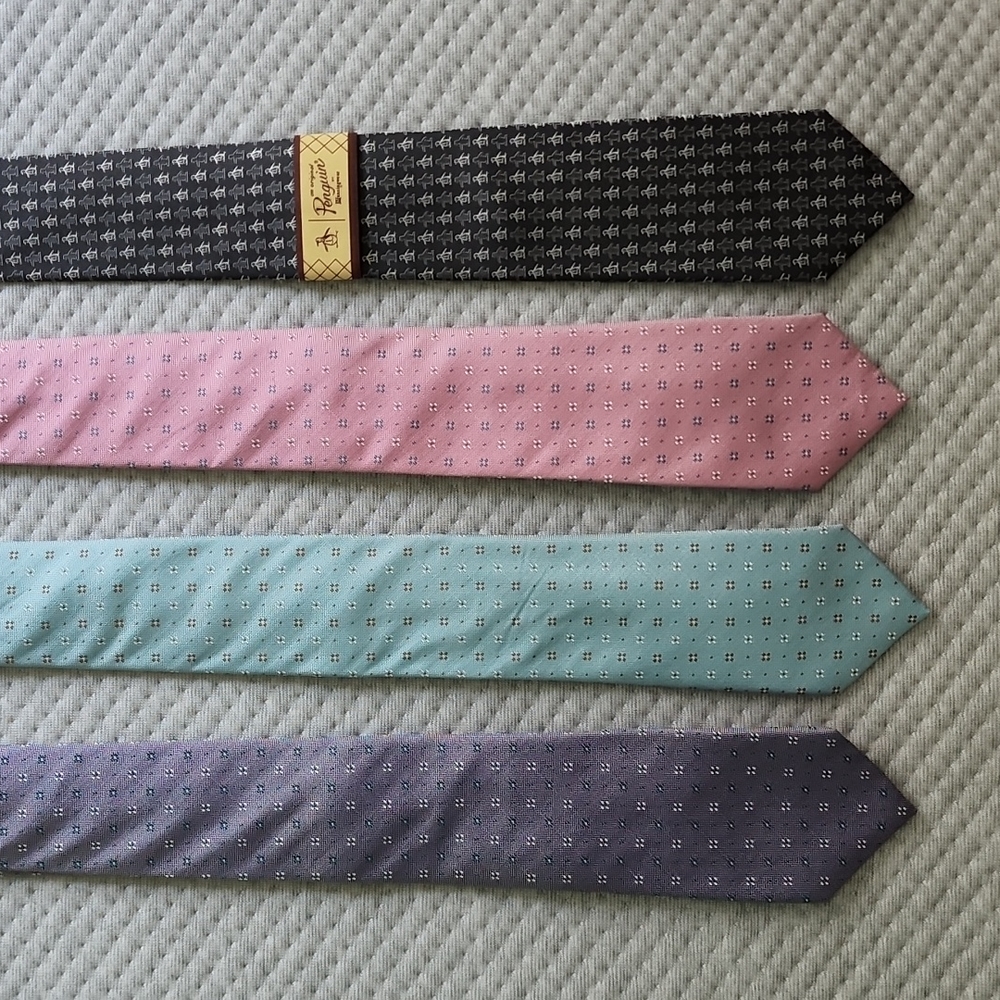 4pcs NEW 4x Pattern Penguin 100% Silk ties